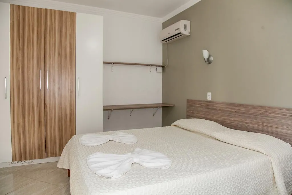 Residencial Ilha Dourada Hotel Governador Celso Ramos Inn